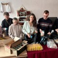 Молодежь Свято-Георгиевского храма помогла подготовить подарки в рамках акции «Подари радость на Рождество»