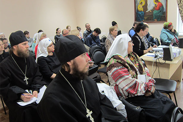 Встреча участников социального служения от различных храмов Встреча участников социального служения от различных храмов