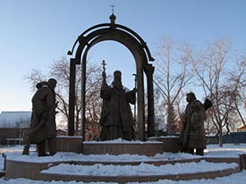 Памятник святителю Филофею (Лещинскому), митрополиту Тобольскому и Сибирскому