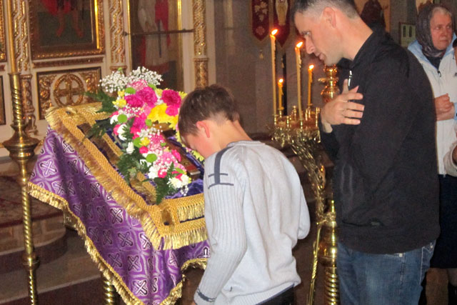 Крестопоклонная неделя